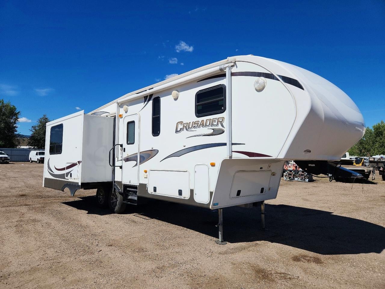 2013 FOREST RIVER CRUSADER CAMPER | 5ZT3CSUB2DD112453 | UPCARS