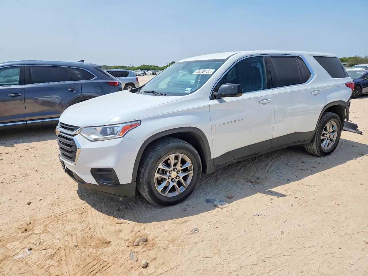 2018 CHEVROLET TRAVERSE LS | 1GNEVFKW8JJ128727 | UPCARS