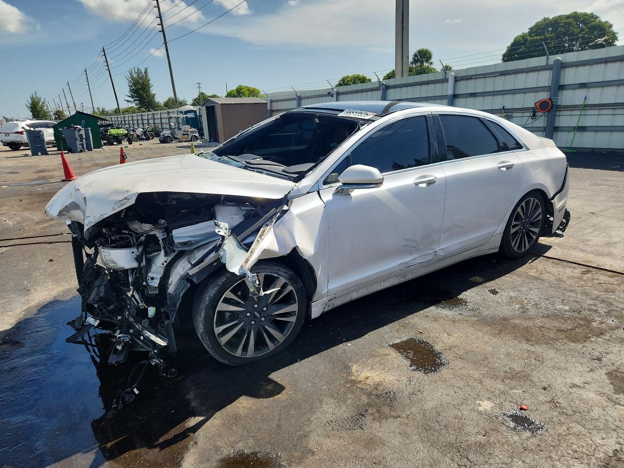 2019 LINCOLN MKZ RESERVE II | 3LN6L5E96KR613776 | UPCARS