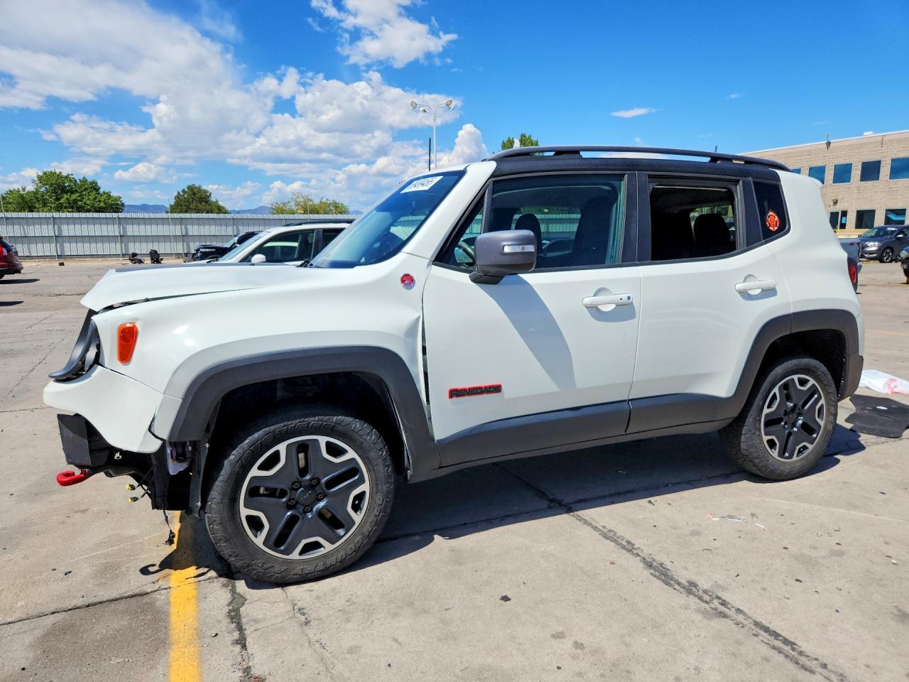 2015 JEEP RENEGADE TRAILHAWK | ZACCJBCT9FPB41499 | UPCARS