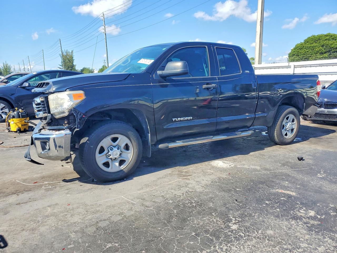 2016 TOYOTA TUNDRA SR5 | 5TFRM5F10GX099686 | UPCARS