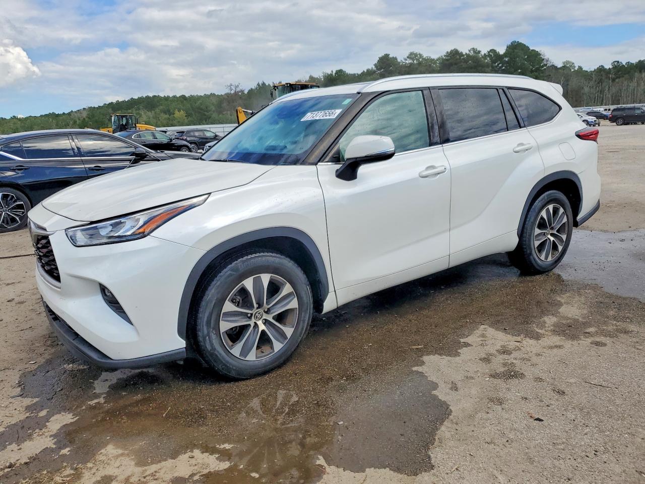 2020 TOYOTA HIGHLANDER XLE | 5TDHZRAH3LS023095 | UPCARS