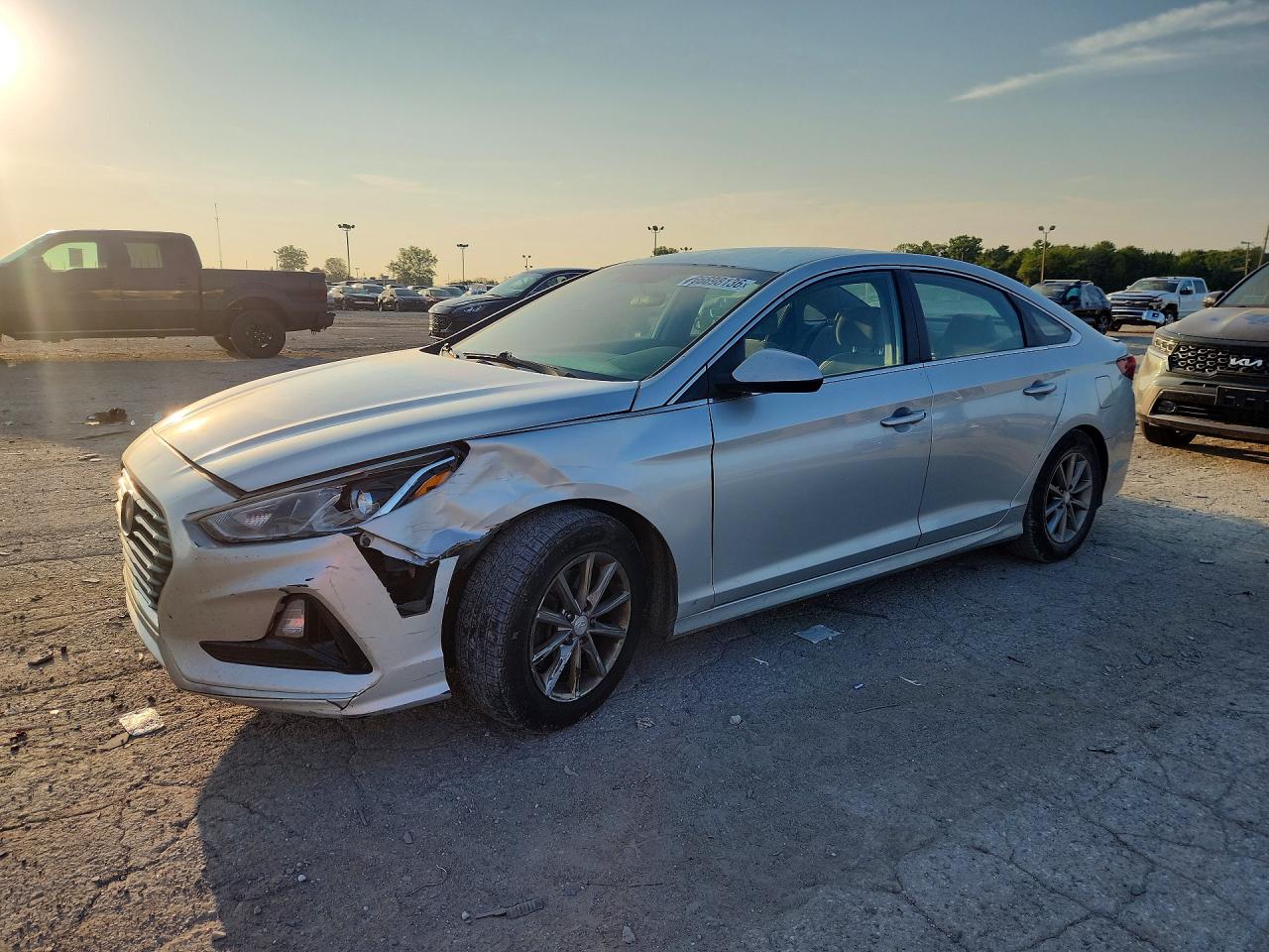 2018 HYUNDAI SONATA SE | 5NPE24AF4JH598981 | UPCARS