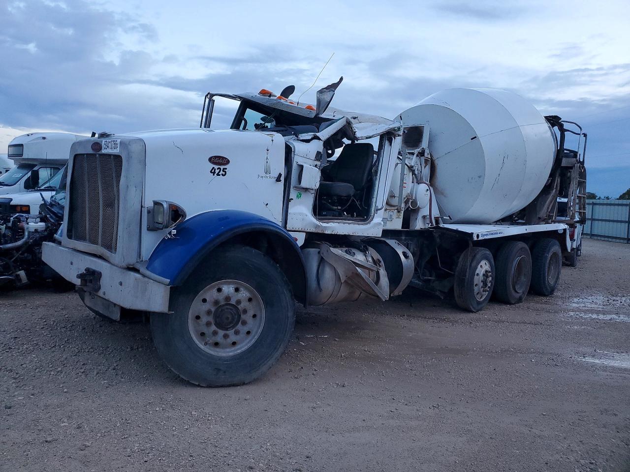 2015 PETERBILT ALL OTHER - READY MIX TRUCK | 1NPSX7EX7FD256066 | UPCARS