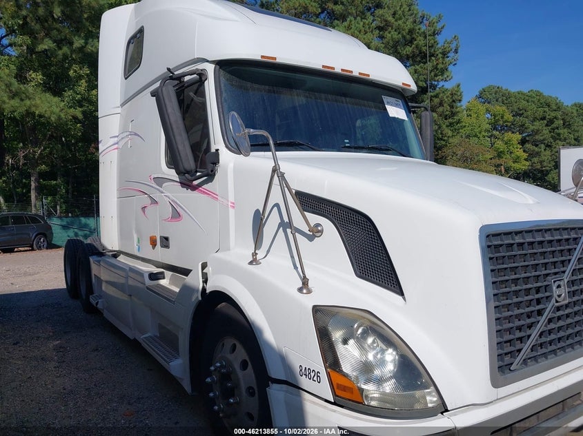 2006 VOLVO VN | 4V4NC9GHX6N446850 | UPCARS