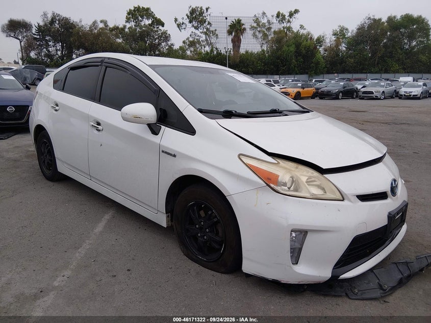 2013 TOYOTA PRIUS TWO | JTDKN3DU2D5649543 | UPCARS
