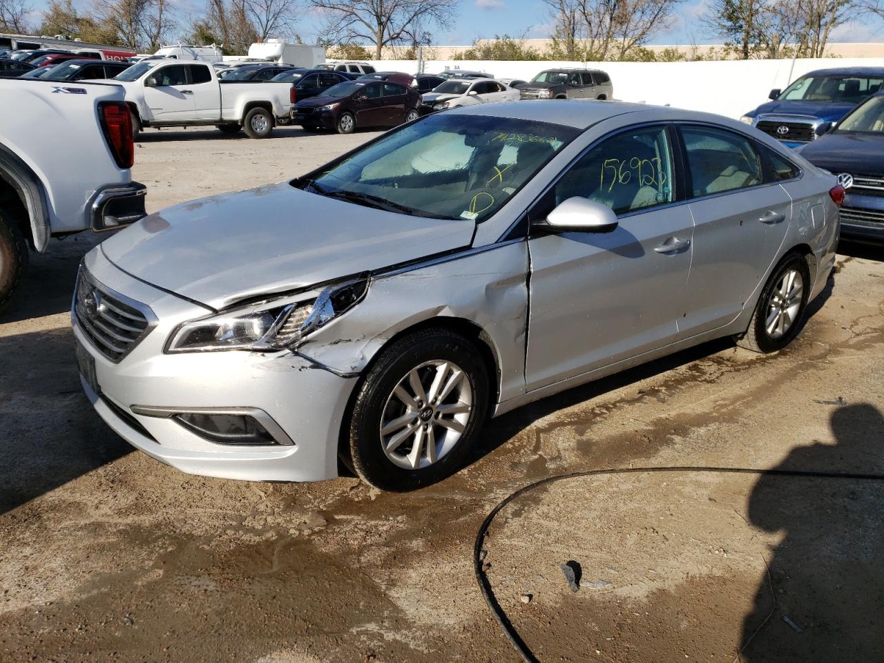 2017 HYUNDAI SONATA SE | 5NPE24AF8HH517202 | UPCARS