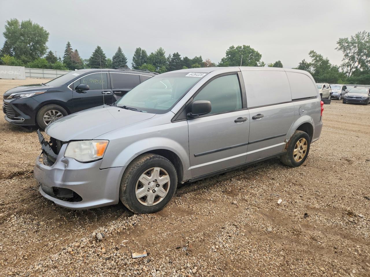 2013 RAM TRADESMAN | 2C4JRGAG9DR648799 | UPCARS