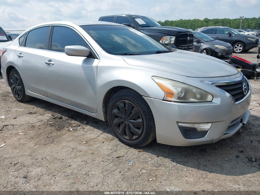 2015 NISSAN ALTIMA 2.5/2.5 S/2.5 SL/2.5 SV | 1N4AL3AP7FN383039 | UPCARS