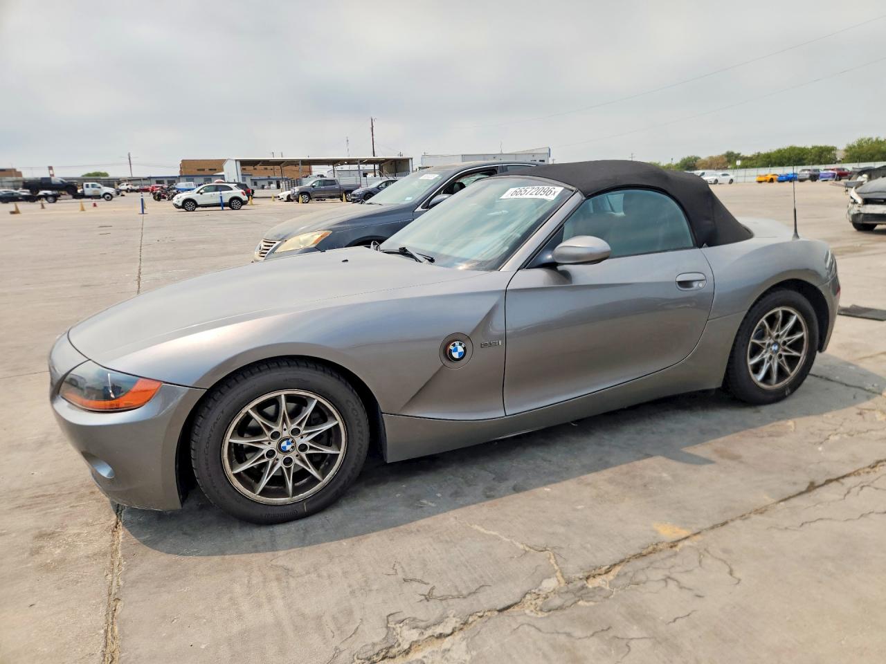 2003 BMW Z4 2.5 | 4USBT33443LS46692 | UPCARS