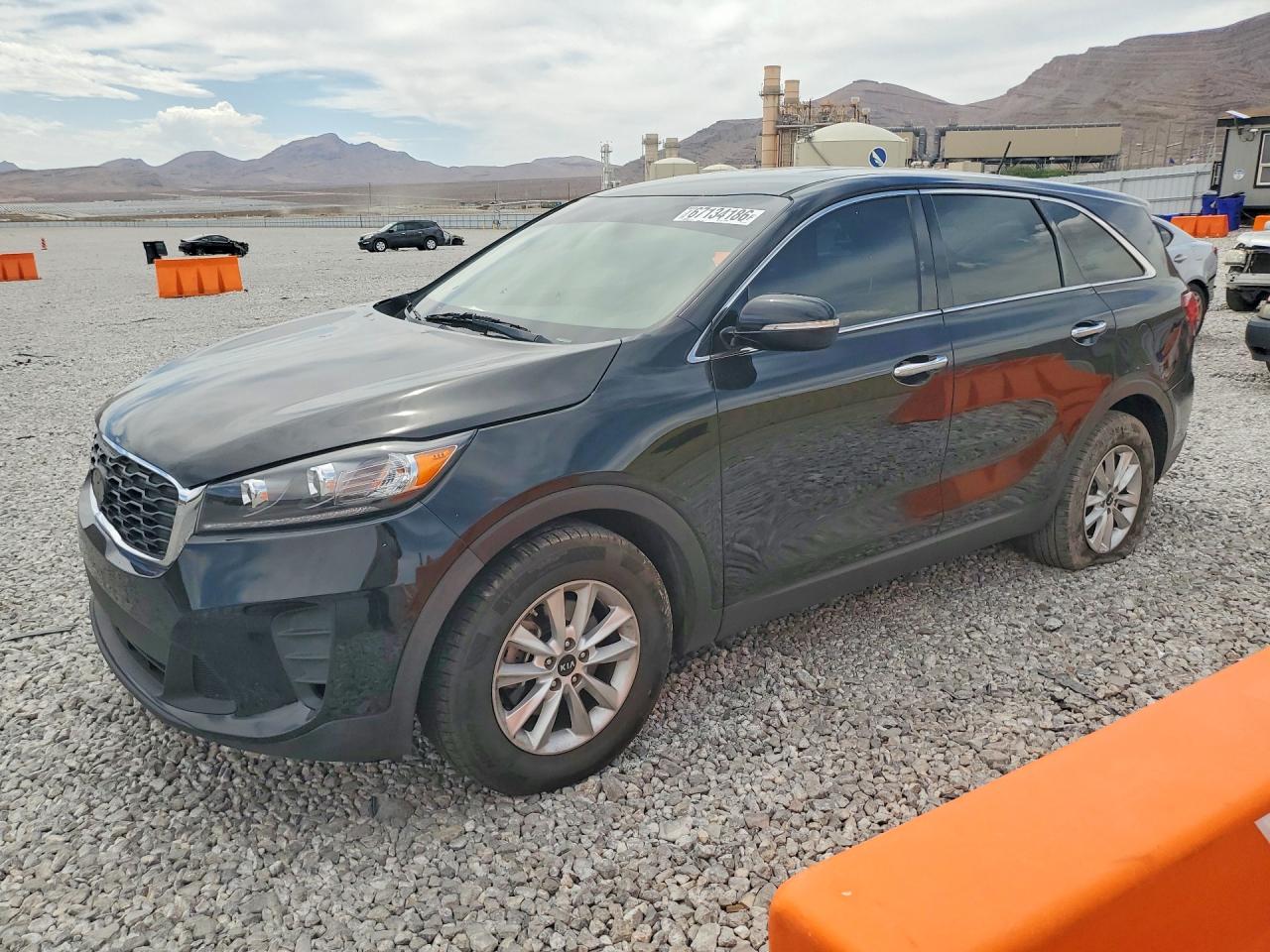 2019 KIA SORENTO LX | 5XYPG4A33KG531135 | UPCARS