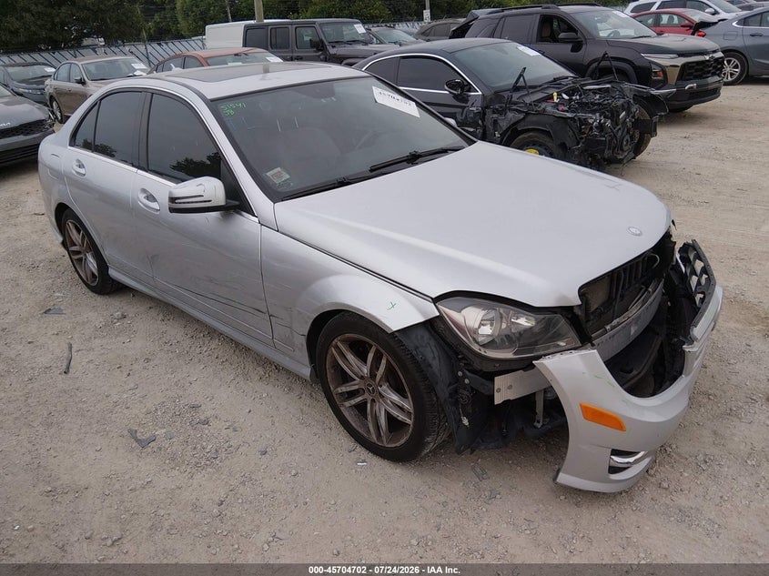 2013 MERCEDES-BENZ C 300 SPORT 4MATIC | WDDGF8AB0DA817020 | UPCARS