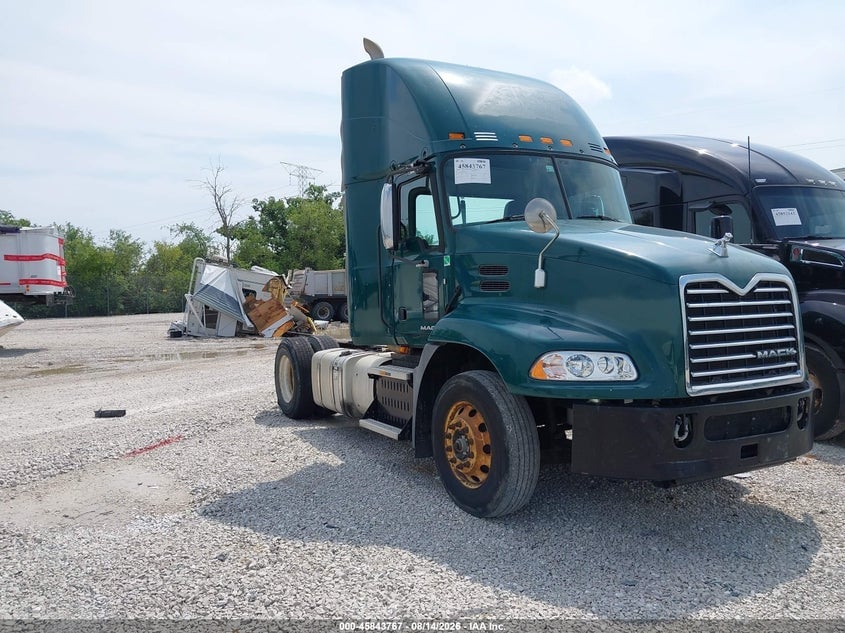 2017 MACK PINNACLE | 1M1AW01X7HM009474 | UPCARS