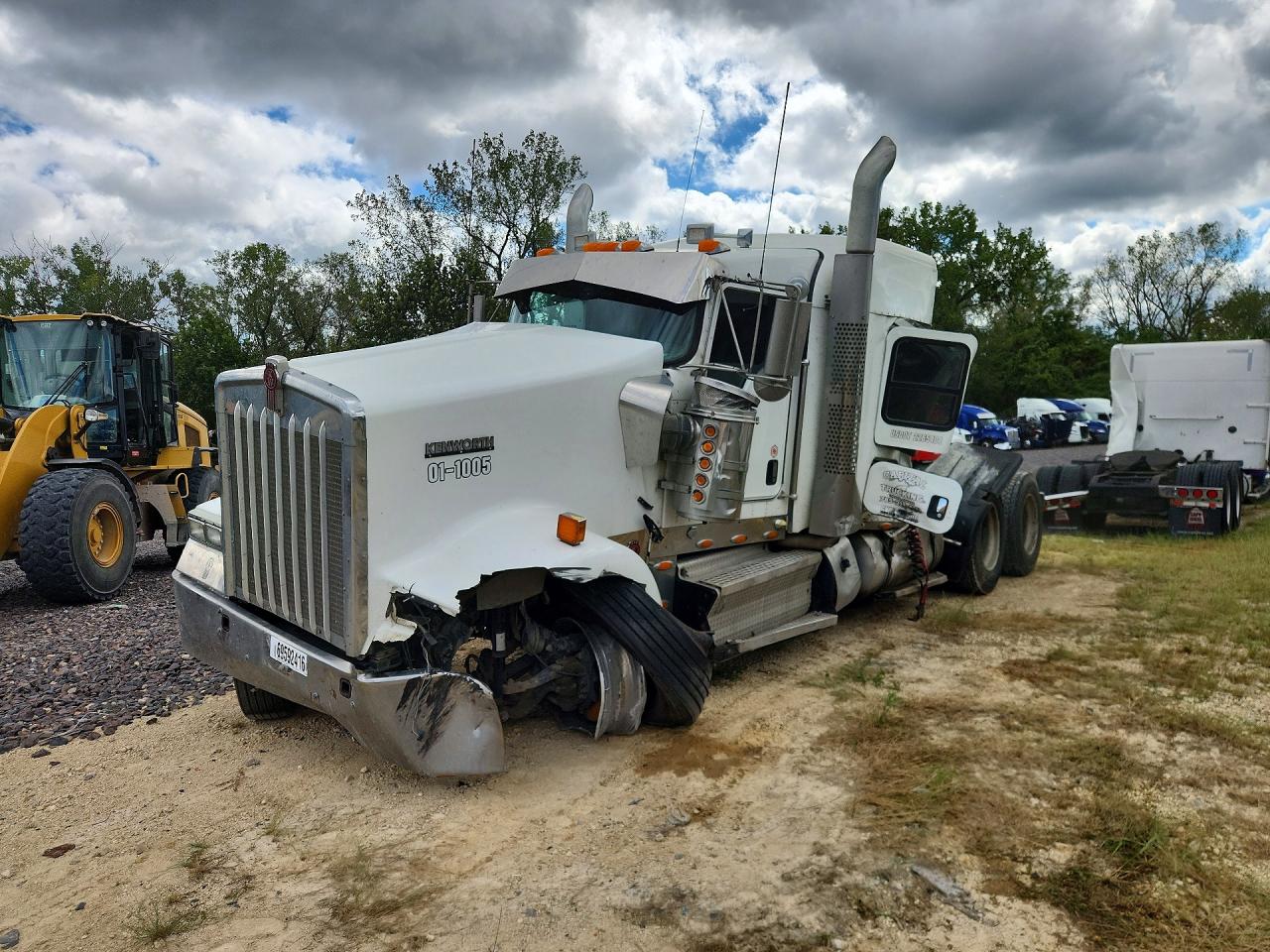 2018 KENWORTH ALL OTHER W900 SEMI TRUCK | 1XKWD49X3JJ193363 | UPCARS
