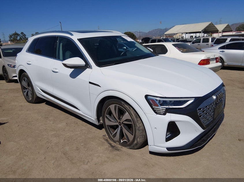 2024 AUDI Q8 E-TRON PREMIUM PLUS QUATTRO | WA15AAGE8RB033575 | UPCARS