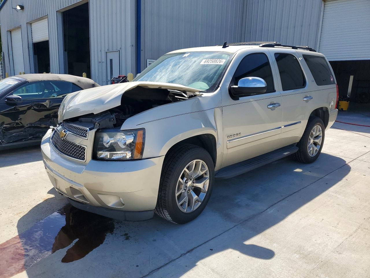 2013 CHEVROLET TAHOE C1500 LTZ | 1GNSCCE03DR181839 | UPCARS