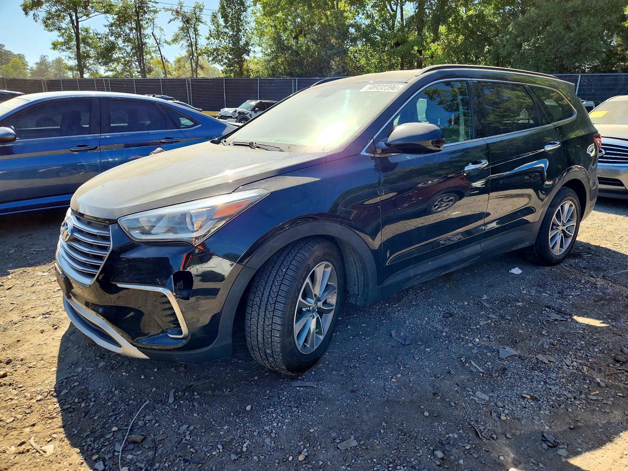 2017 HYUNDAI SANTA FE SE | KM8SMDHF5HU201437 | UPCARS