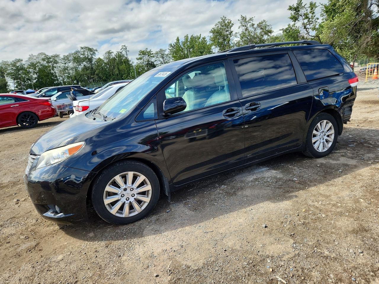 2013 TOYOTA SIENNA XLE 7-PASSENGER | 5TDDK3DC4DS069987 | UPCARS