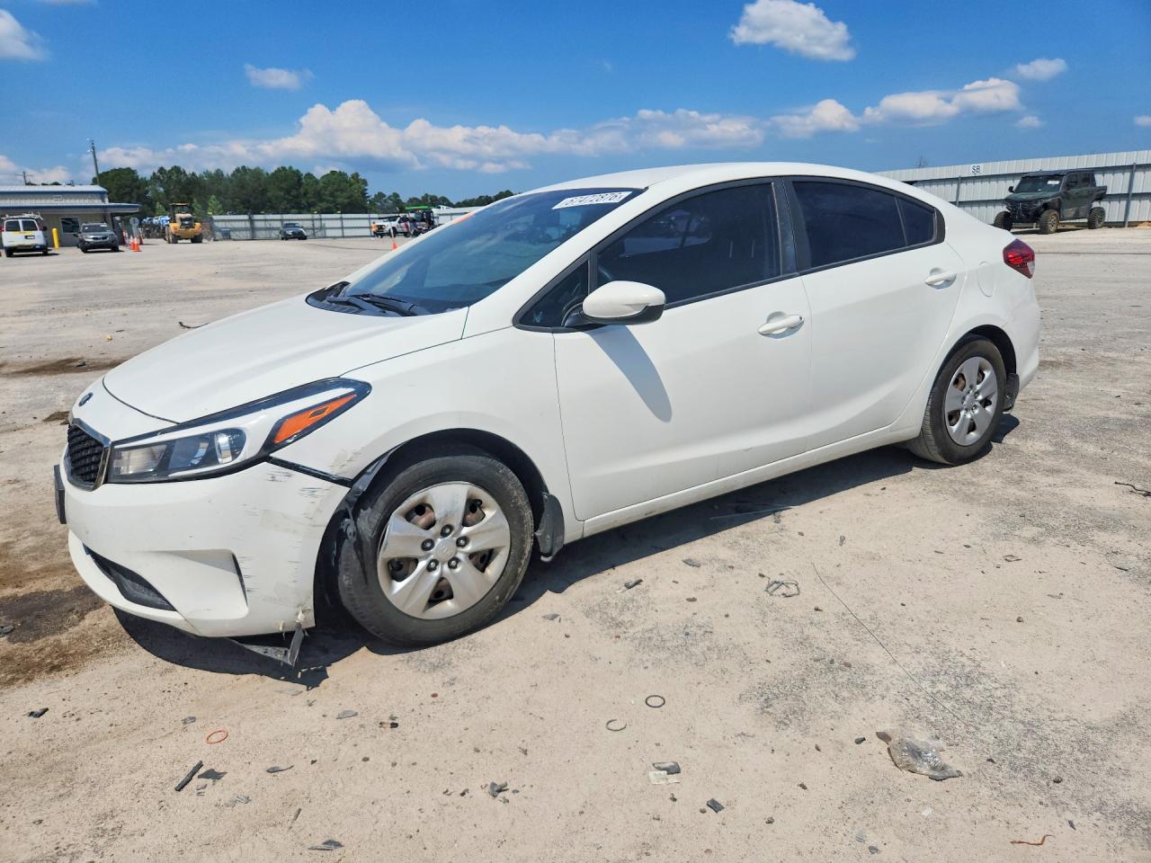 2017 KIA FORTE LX | 3KPFK4A76HE096243 | UPCARS