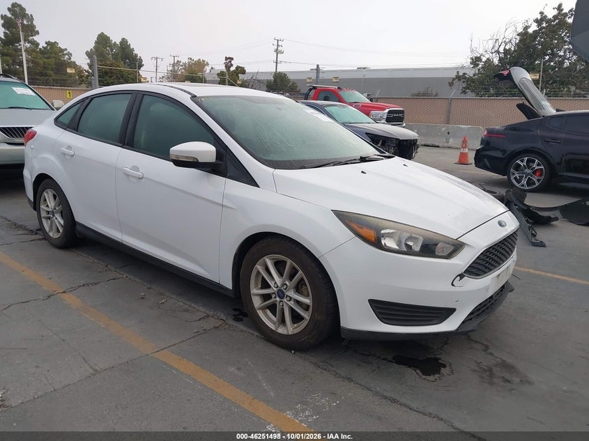 2016 FORD FOCU SE | 1FADP3F23GL272404 | UPCARS