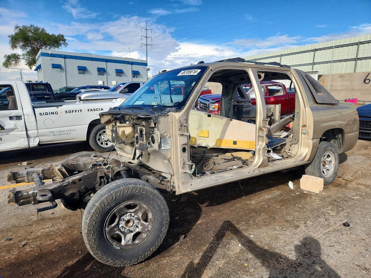 2005 CHEVROLET AVALANCHE C1500 | 3GNEC12Z35G195701 | UPCARS