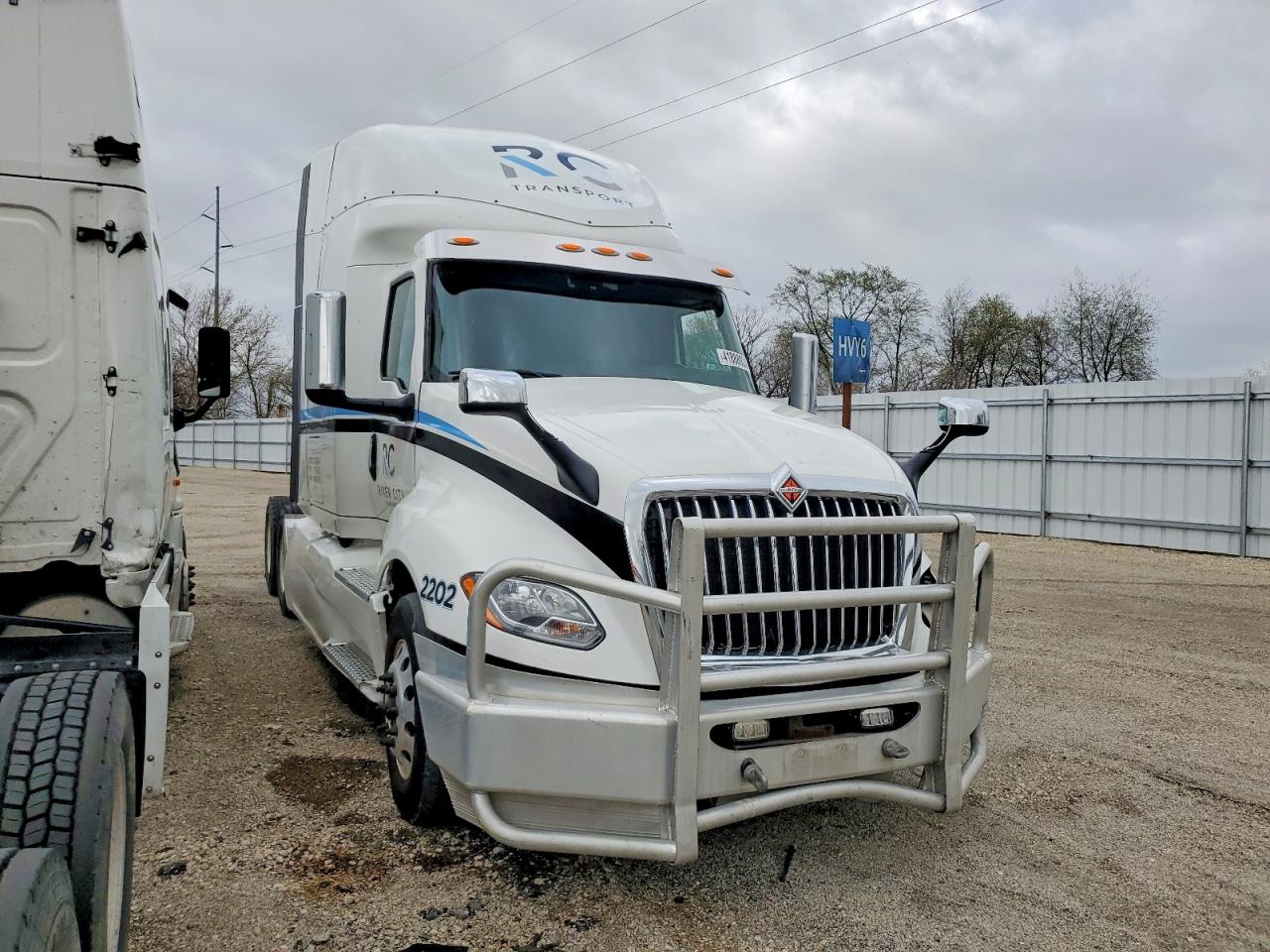 2022 INTERNATIONAL ALL OTHER SEMI TRUCK | 3HSDZAPR9NN544519 | UPCARS