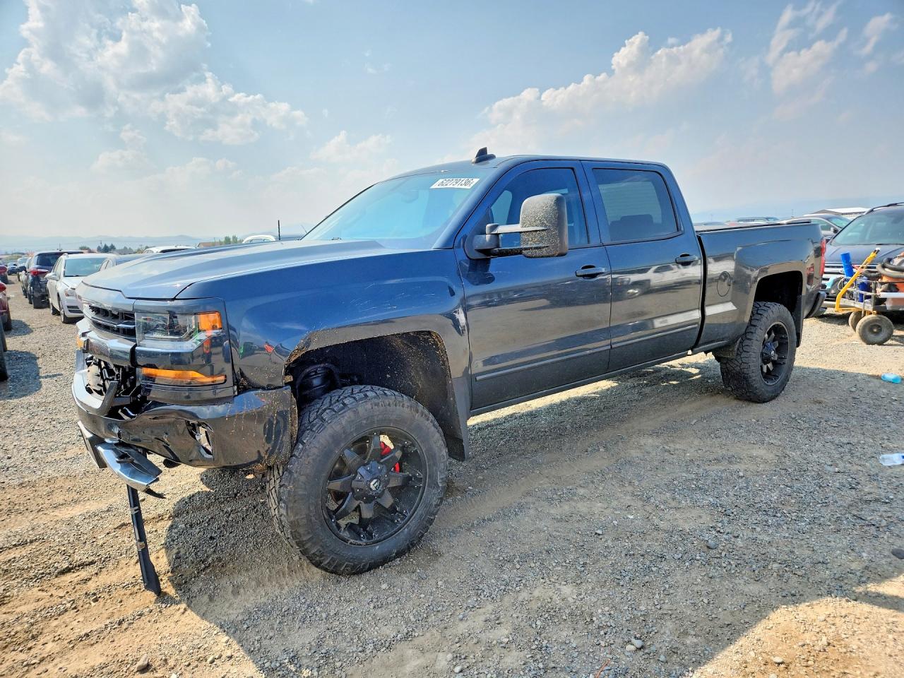 2018 CHEVROLET SILVERADO K1500 LT | 3GCUKREC0JG466074 | UPCARS