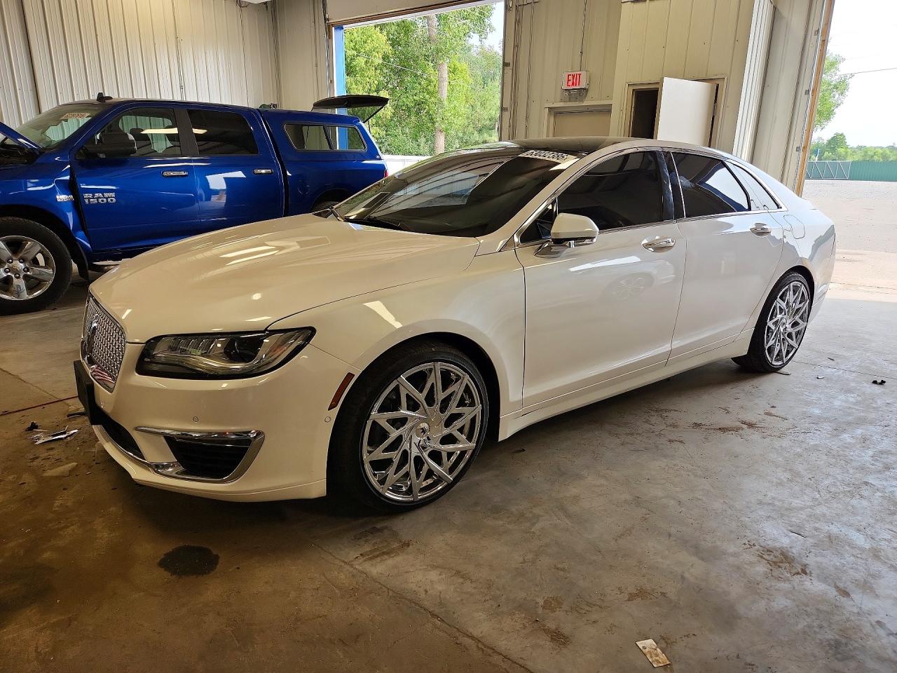 2017 LINCOLN MKZ SELECT | 3LN6L5DC5HR651022 | UPCARS