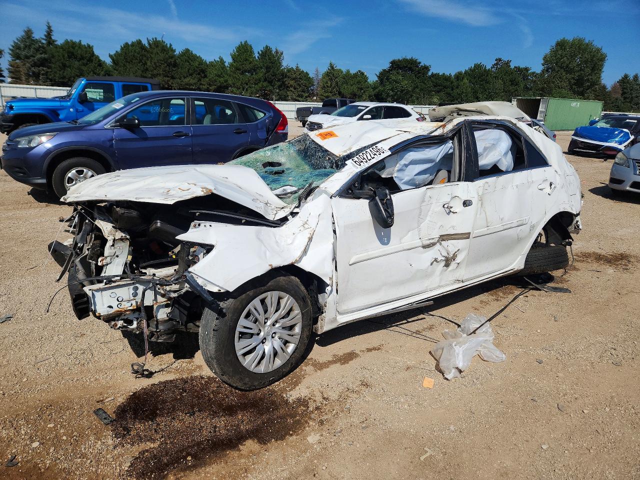 2014 TOYOTA CAMRY LE | 4T4BF1FK4ER371718 | UPCARS
