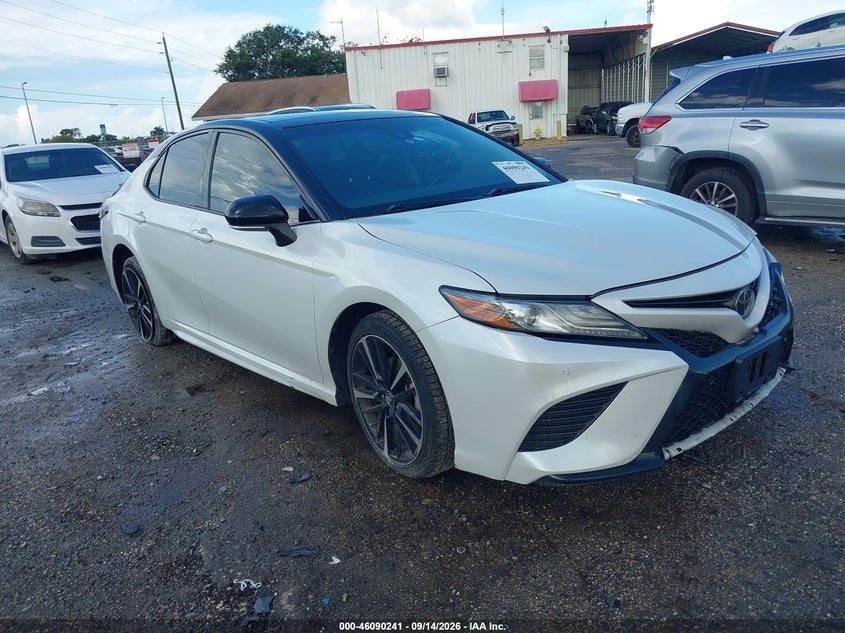 2018 TOYOTA CAMRY XSE | 4T1B61HK8JU134702 | UPCARS