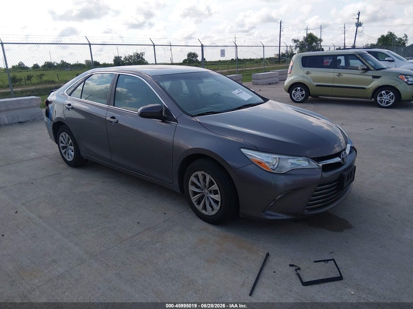 2015 TOYOTA CAMRY LE | 4T4BF1FK9FR486168 | UPCARS