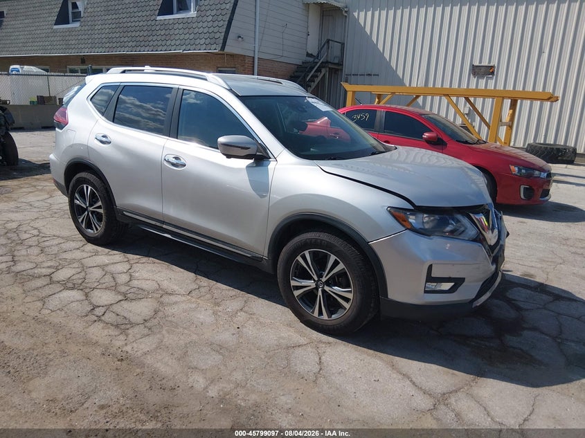 2018 NISSAN ROGUE SL | 5N1AT2MV3JC745303 | UPCARS