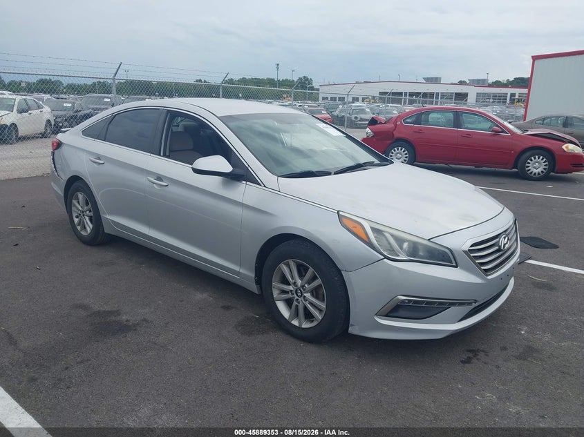 2015 HYUNDAI SONATA SE | 5NPE24AFXFH123388 | UPCARS