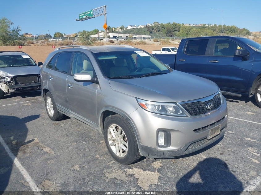 2014 KIA SORENTO LX | 5XYKT3A68EG434513 | UPCARS