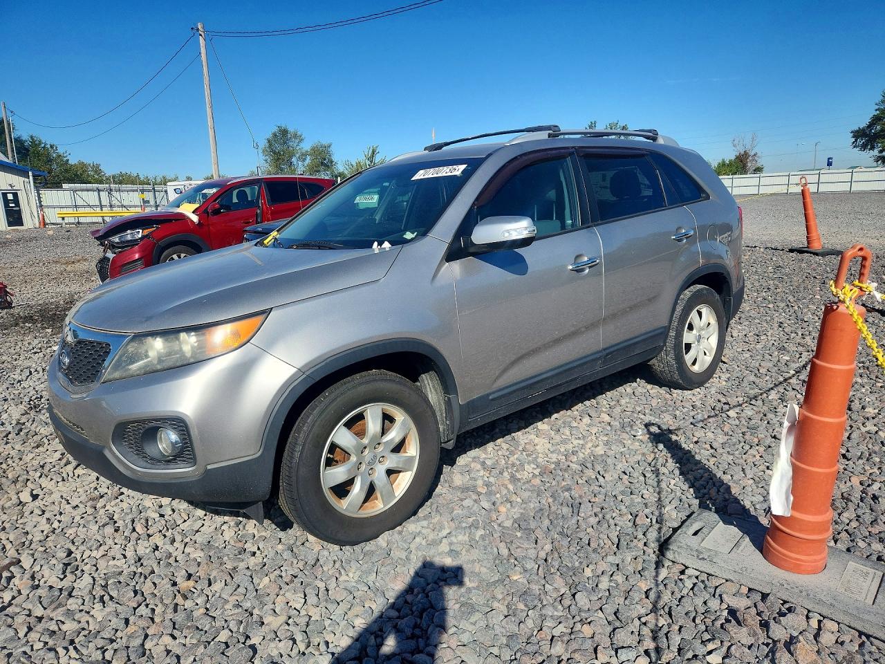 2013 KIA SORENTO LX | 5XYKT4A63DG421351 | UPCARS