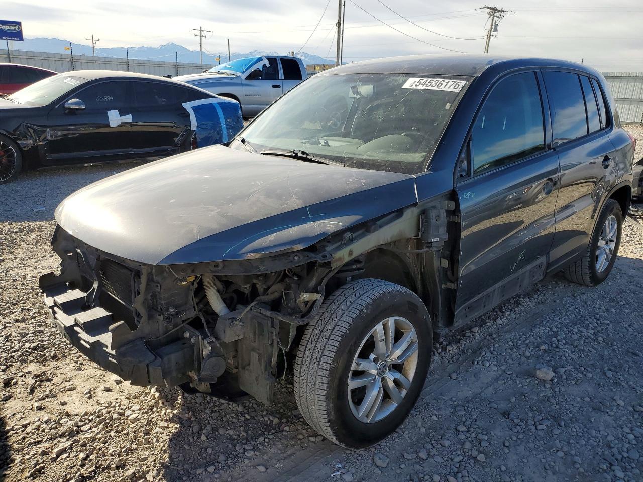 2014 VOLKSWAGEN TIGUAN S | WVGBV3AX7EW580385 | UPCARS
