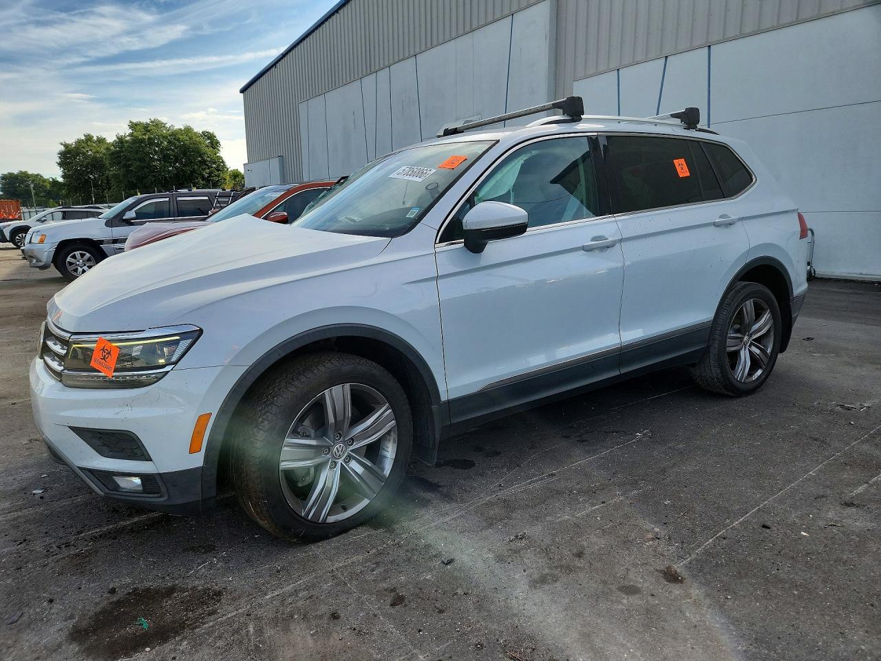 2019 VOLKSWAGEN TIGUAN SEL PREMIUM | 3VV4B7AX2KM020123 | UPCARS