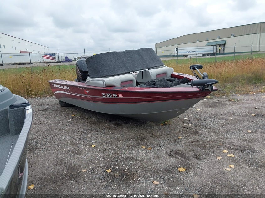 2014 TRACKER TRACKER TARGA V18 CO | BUJ24488D414 | UPCARS