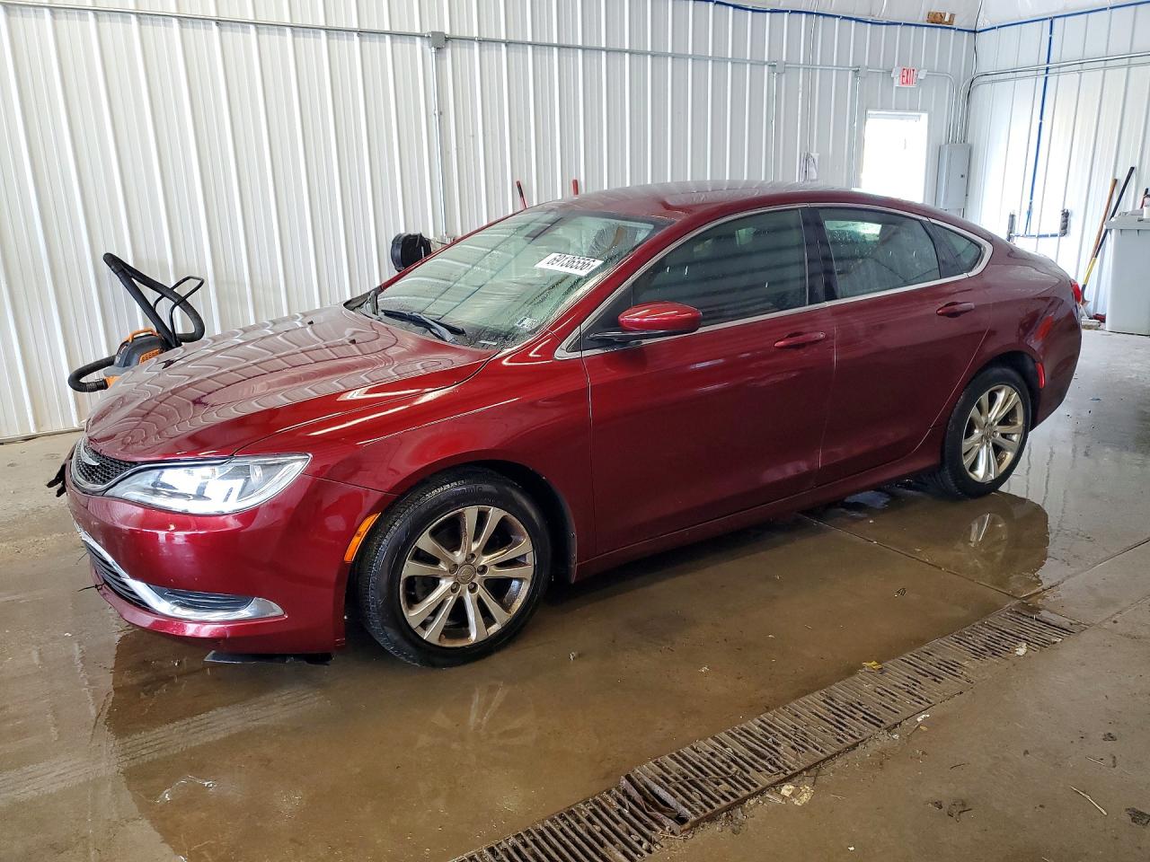 2015 CHRYSLER 200 LIMITED | 1C3CCCAB7FN564377 | UPCARS