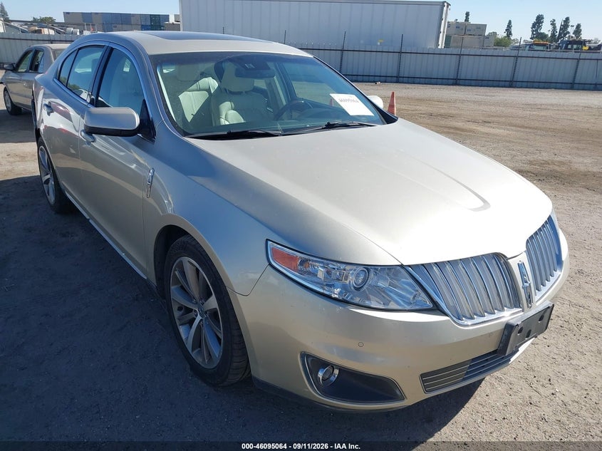 2011 LINCOLN MKS | 1LNHL9DR0BG611773 | UPCARS