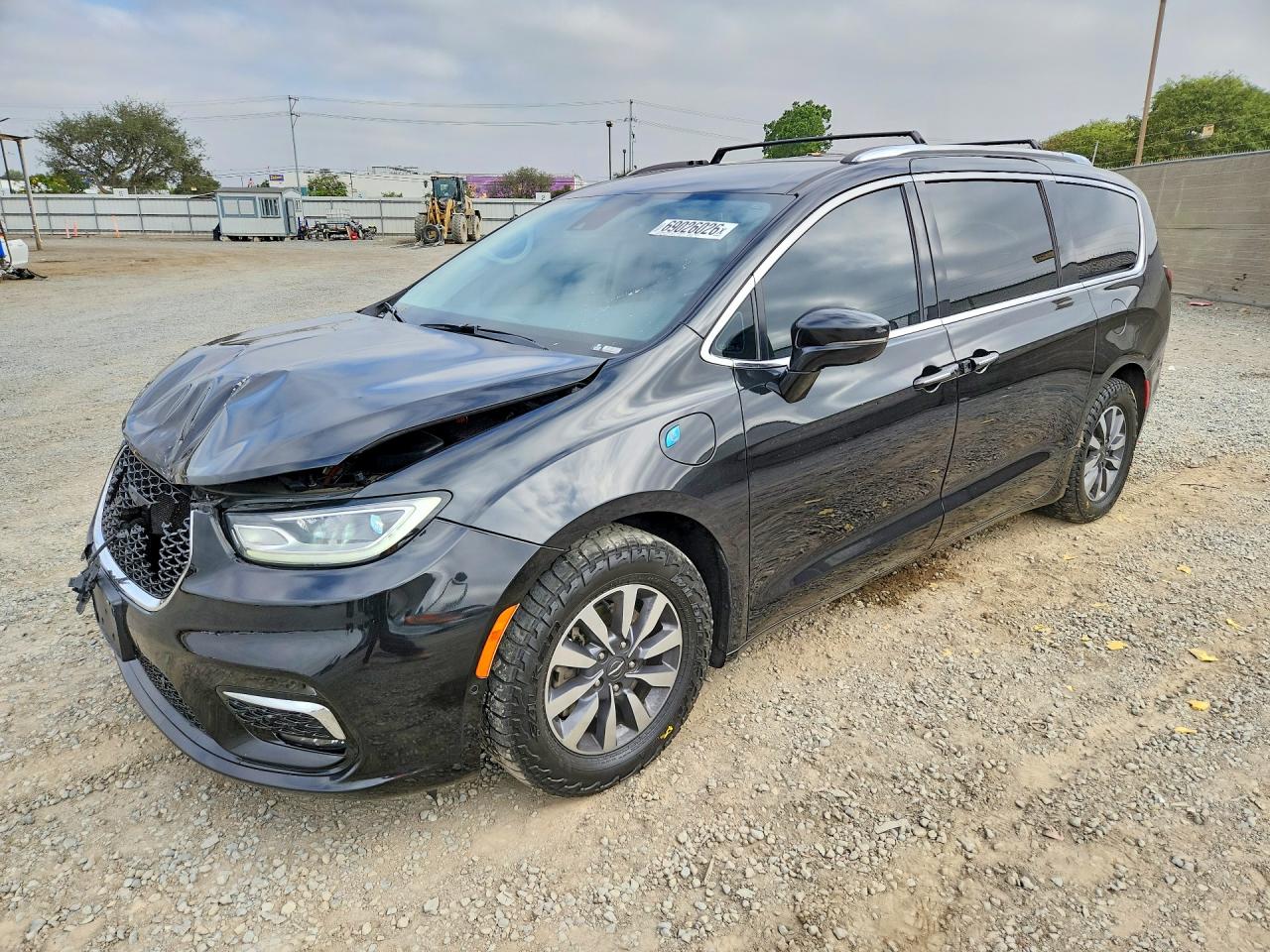 2021 CHRYSLER PACIFICA HYBRID TOURING L | 2C4RC1L77MR599634 | UPCARS