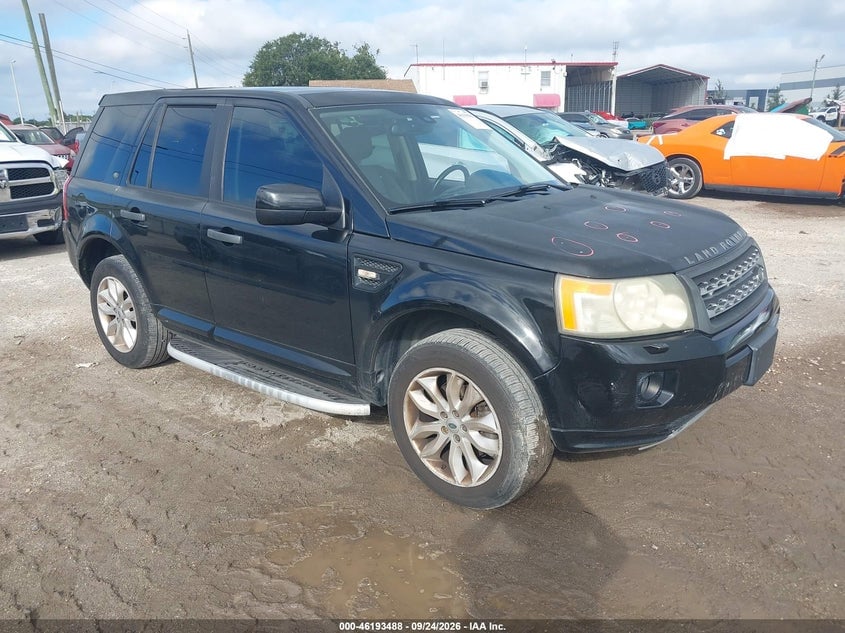 2011 LAND ROVER LR2 | SALFR2BN7BH253270 | UPCARS
