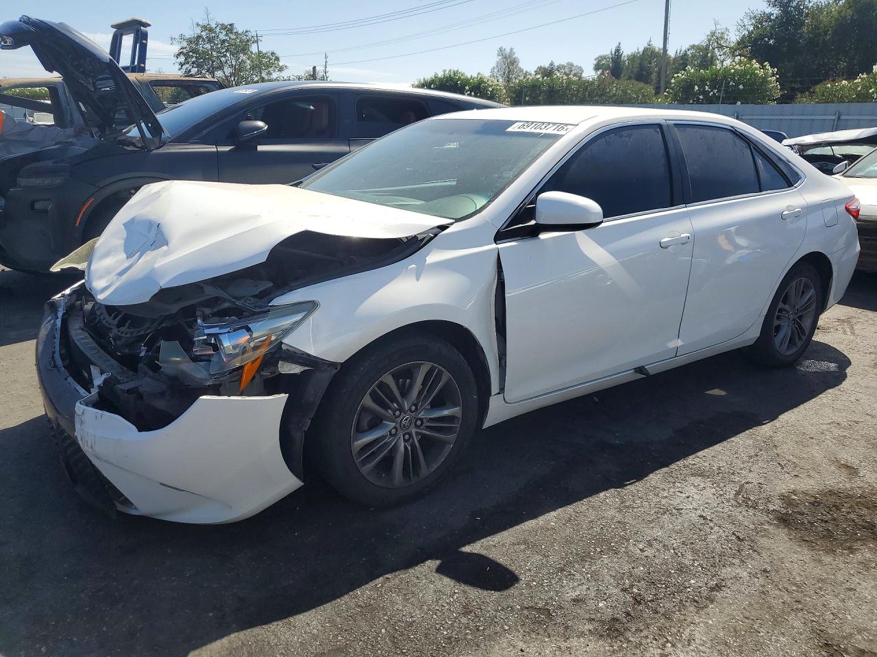 2015 TOYOTA CAMRY SE | 4T1BF1FK3FU965065 | UPCARS