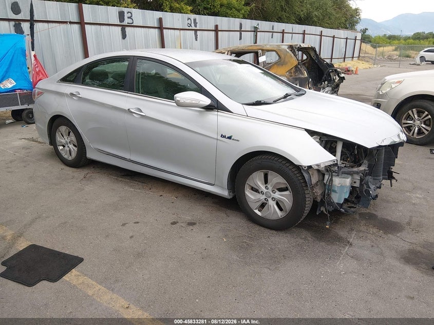 2014 HYUNDAI SONATA HYBRID | KMHEC4A42EA110129 | UPCARS