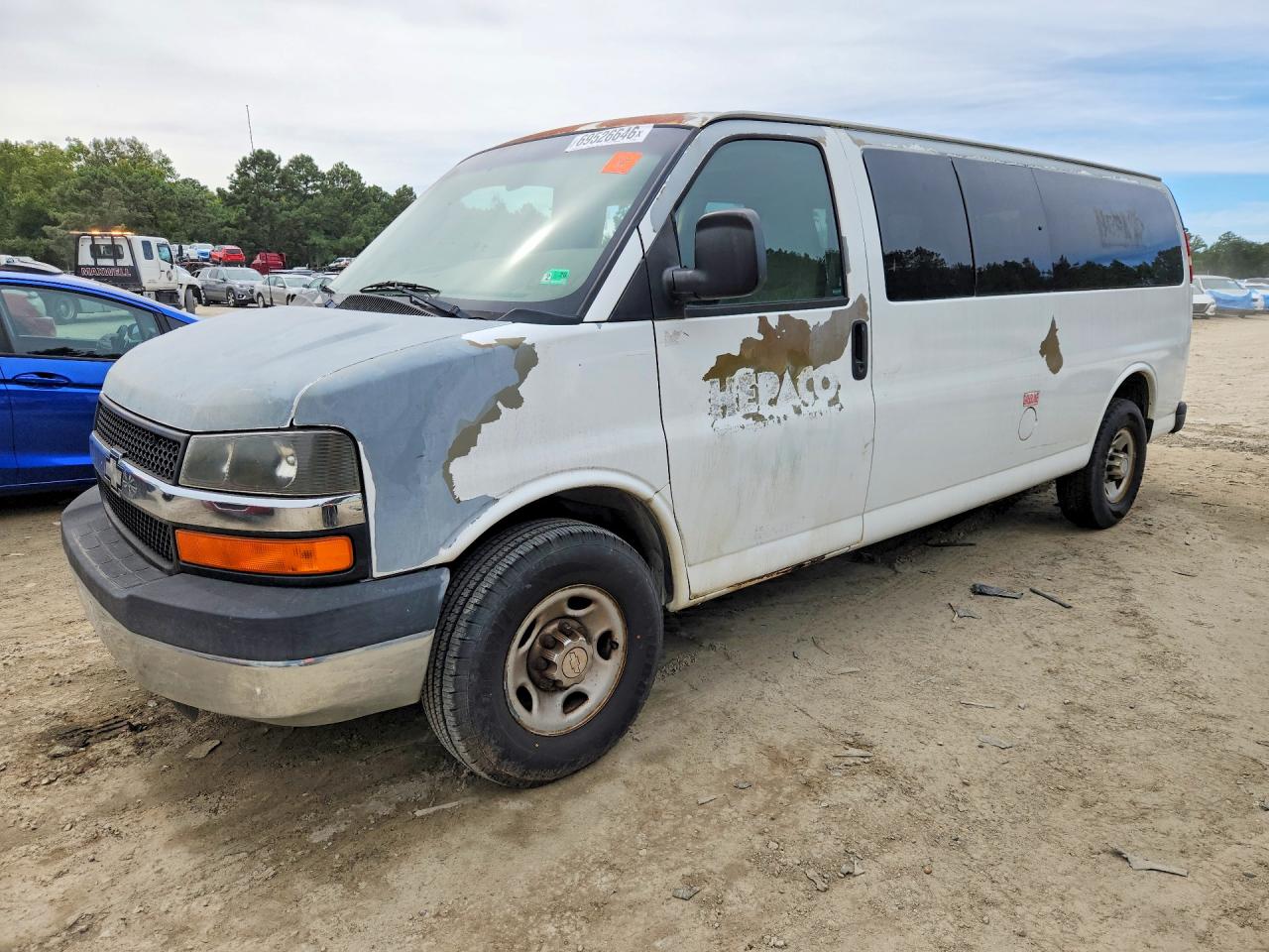 2009 CHEVROLET 3500 | 1GAHG39K191105523 | UPCARS