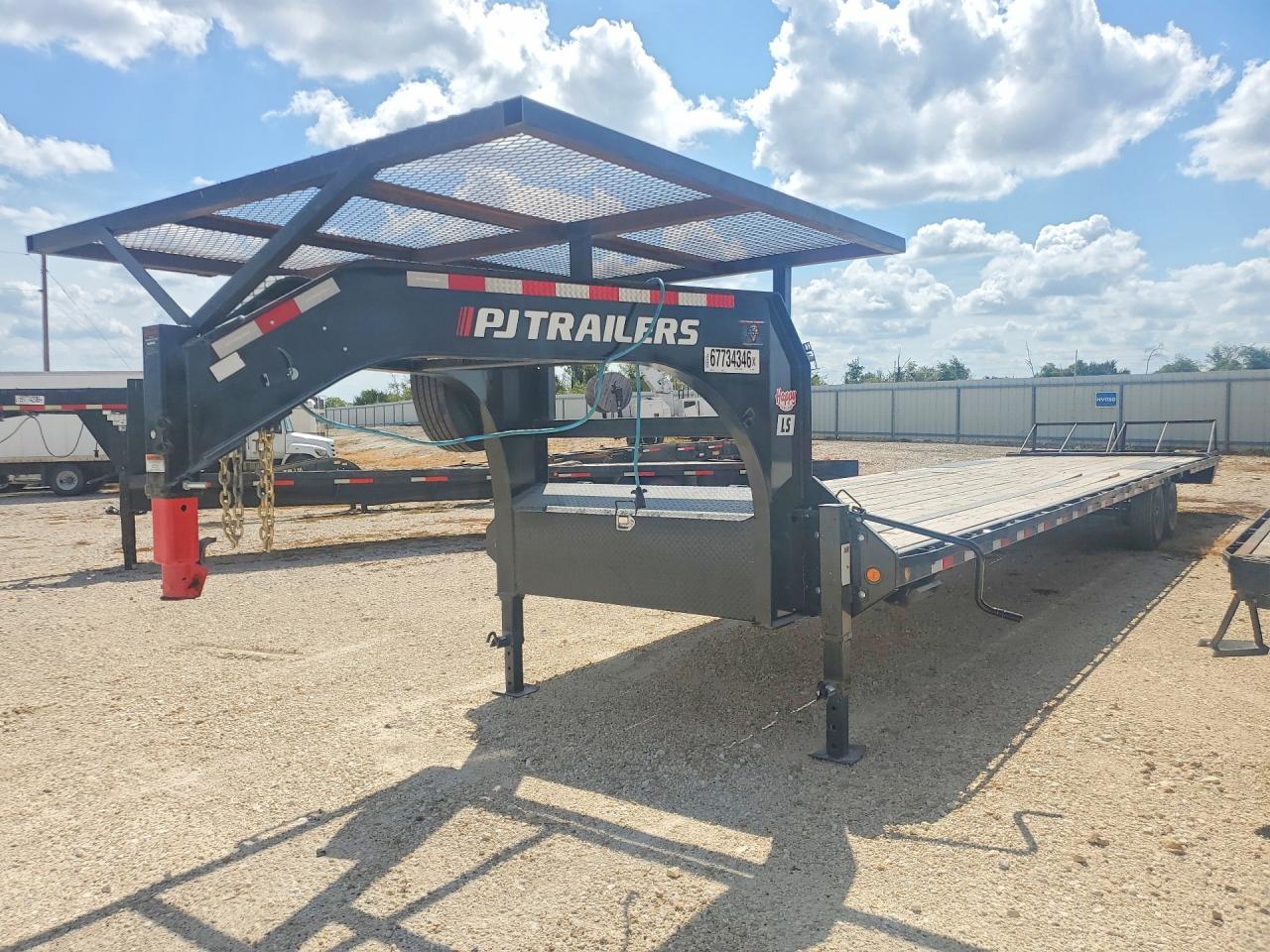 2026 PJ TRAILER UNKNOWN PJ LS402 EQUIPMENT TRAILER | 4P53F4922T1435520 | UPCARS