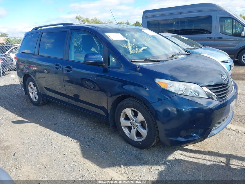 2012 TOYOTA SIENNA LE V6 8 PASSENGER | 5TDKK3DC4CS256023 | UPCARS