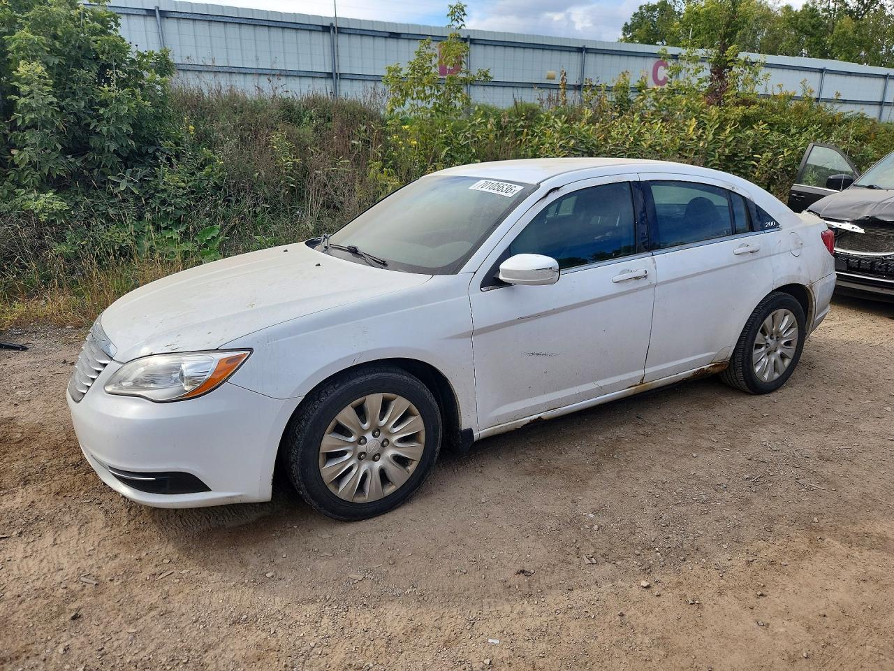 2012 CHRYSLER 200 LX | 1C3CCBAB3CN129930 | UPCARS