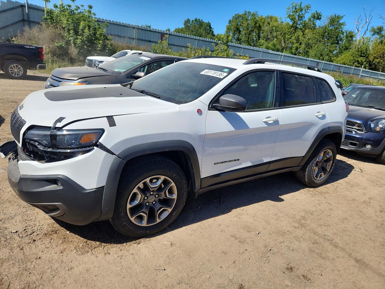 2019 JEEP CHEROKEE TRAILHAWK | 1C4PJMBX6KD422279 | UPCARS