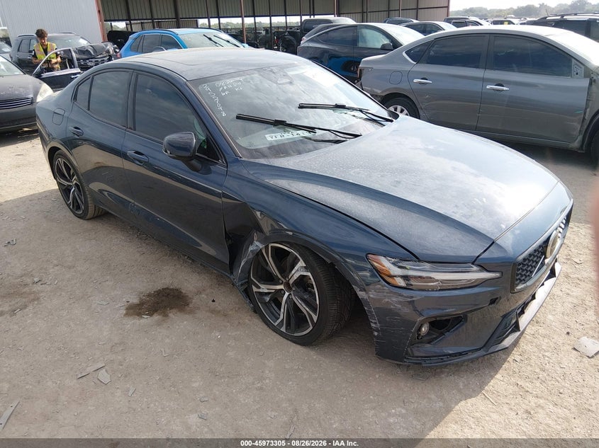 2024 VOLVO S60 B5 CORE DARK THEME | 7JRL12FK1RG319864 | UPCARS